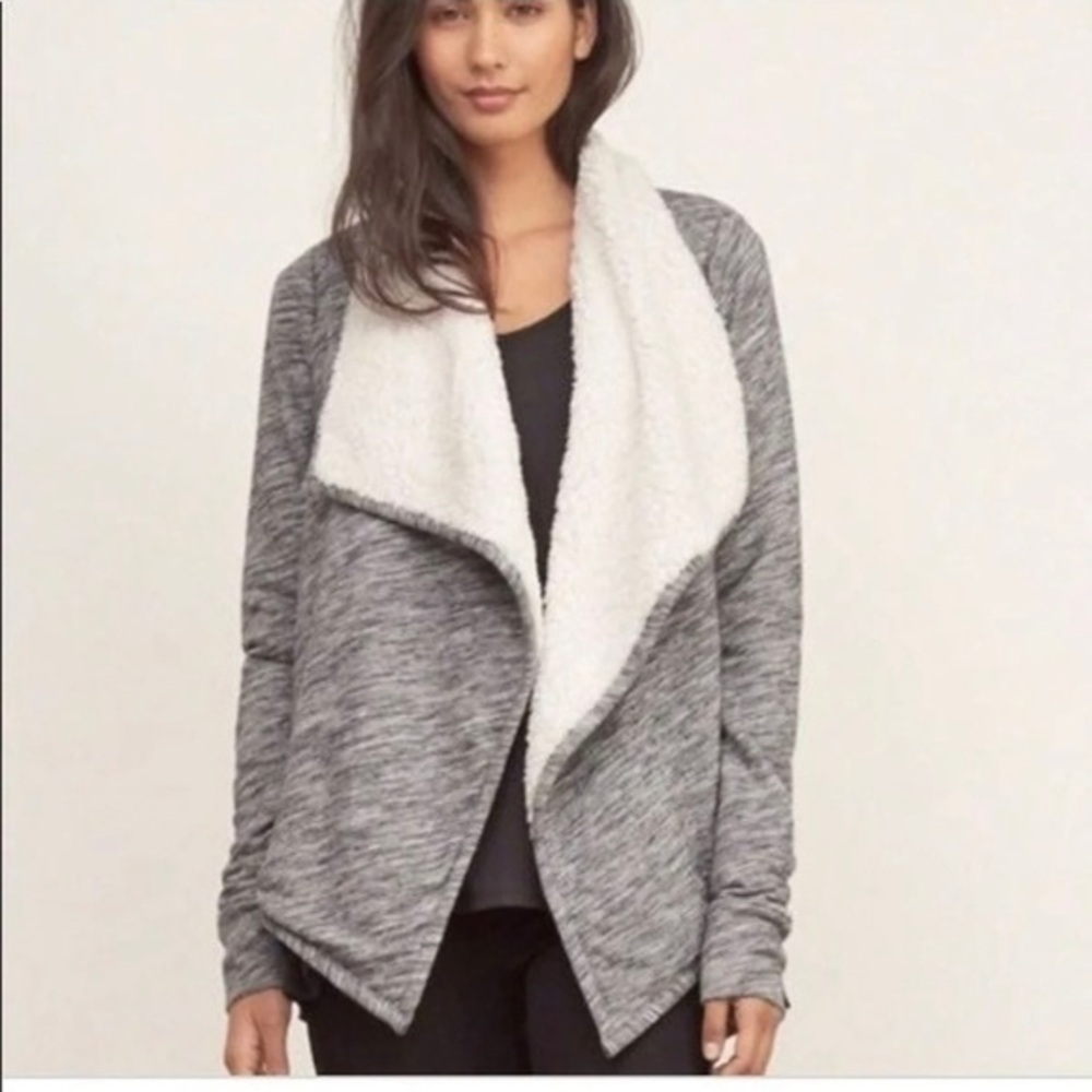Abercrombie & Fitch Fleece Open Front Waterfall Sherpa Jacket Size S